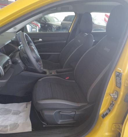 Jeep Avenger Avenger 1.2 turbo e-hybrid mhev Longitude fwd 110cv edct6 - Foto 7