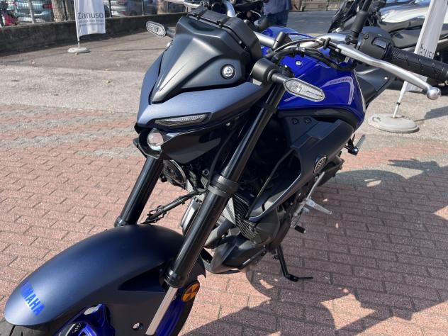 Yamaha MT-03 POCHISSIMI KM GUIADABILE A2 35KW - Foto 4