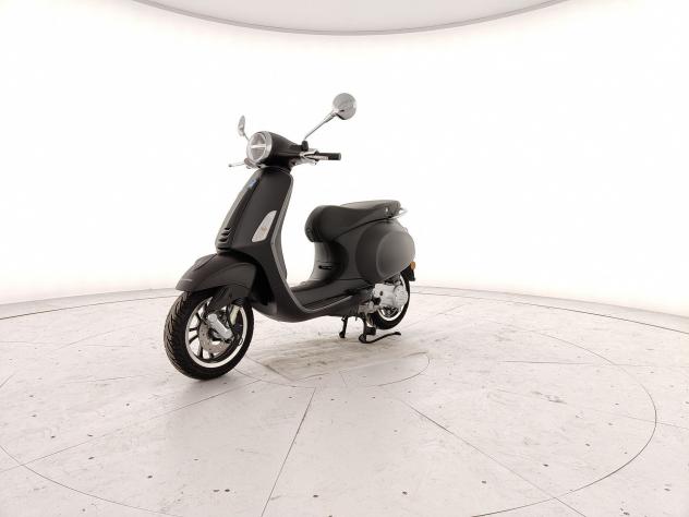 Vespa 50 cc VESPA PRIMAVERA S 50 E5 NERO CONVINTO