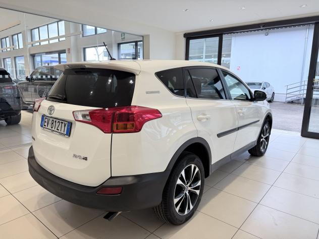 Toyota RAV4 Rav4 2.0 d-4d Style White Edition 4wd 124cv mt - Foto 4