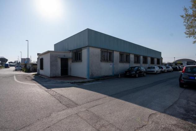 Immobile di 346 m² con più di 5 locali in affitto a Venezia