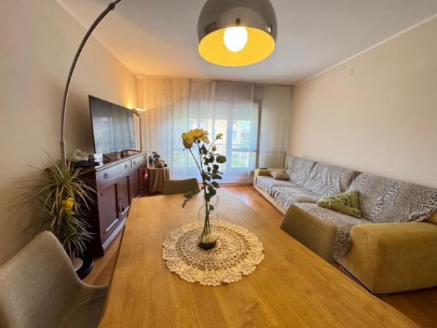 Appartamento di 100 m² con 4 locali e box auto in vendita a Cadoneghe - Foto 3
