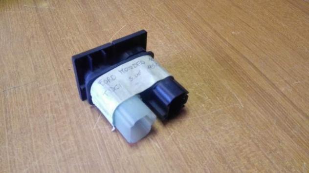 Pulsante Apertura Portellone Baule Ford Mondeo 2001 SW - Foto 2