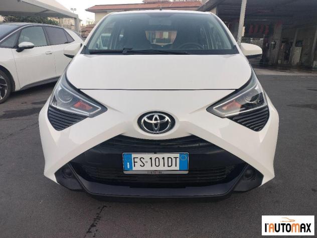 TOYOTA - Aygo 5p 1.0 x-cool 72cv - Foto 2