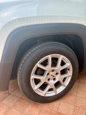 Jeep Renegade 1.6 Mjt 130 CV Limited - Foto 3