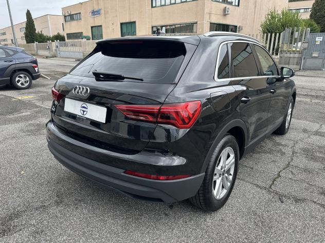 Audi Q3 Q3 35 2.0 tdi Business s-tronic - Foto 4