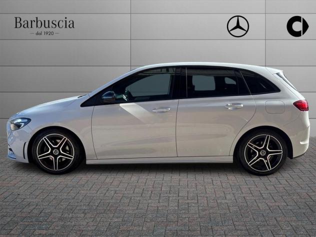 Mercedes-Benz Classe B - W247 2023 - B 180 d AMG Line Premium auto - Foto 5