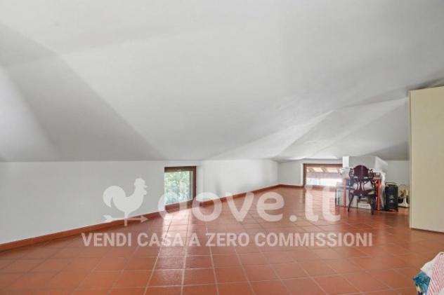 Villa di 350 m² con più di 5 locali e box auto in vendita a Varese - Foto 10