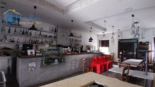 Cernusco sul Naviglio - AMPIO NEGOZIO CON CANTINA - Foto 4
