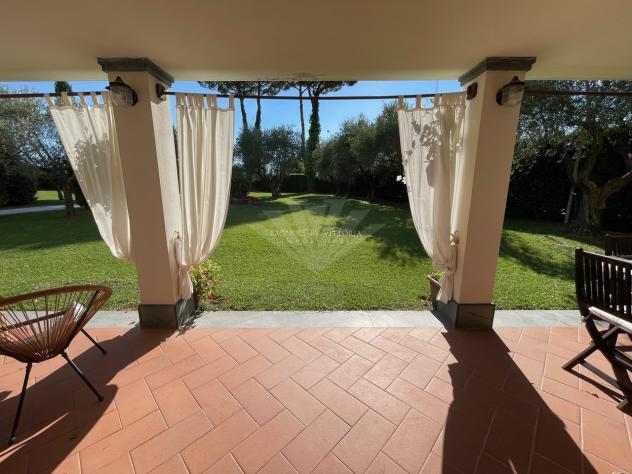 CASALE di 8 vani e di 235 mq (PIETRASANTA - Fiumetto) rif. 190 - Foto 15