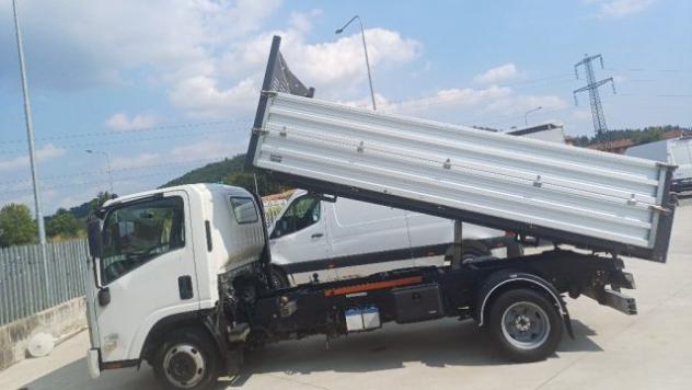 ISUZU RIBALTABILE CON GANCIO TRAINO PATENTE B rif. 23740629