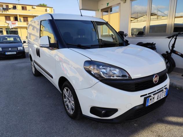 Fiat Doblo Dobl1.6 MJT 120CV S&S Lounge - Foto 3
