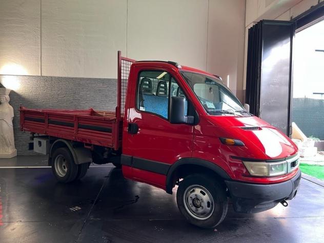 IVECO RIBALTABILE TRILATERALE - Foto 2