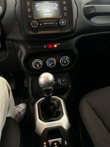 Jeep Renegade 1.6 Mjt 120 CV Longitude - Foto 10