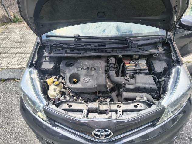 Toyota Yaris 1.4 D-4D 5 porte Style - KM 128000 - Foto 8