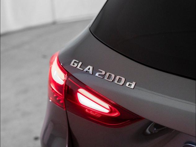 Mercedes-Benz GLA GLA 200 d Progressive Extra - Foto 8