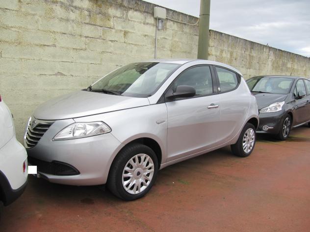 Lancia Ypsilon 0.9 TwinAir 85 CV 5 porte Metano Ecochic Gold