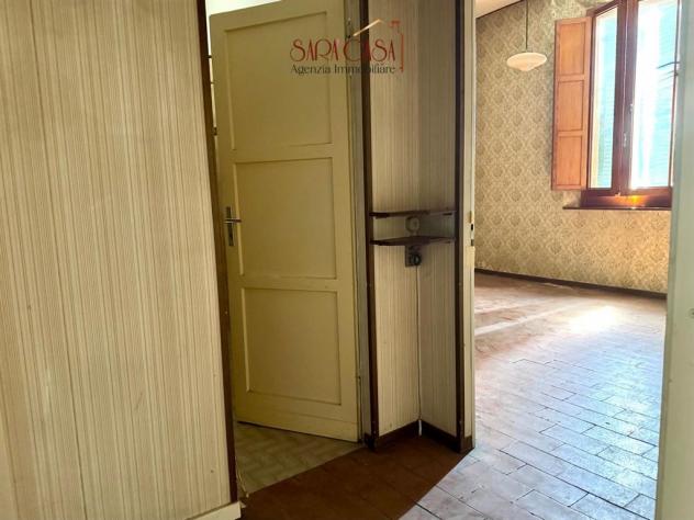 IMMOBILE CON TRE UNITA' ABITATIVE, CORTE E GARAGE DOPPIO - Foto 3