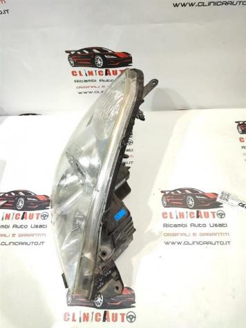 FARO ANTERIORE DESTRO TOYOTA Corolla Verso 2° Serie 811300F060 2ADFHV (0409) - Foto 3