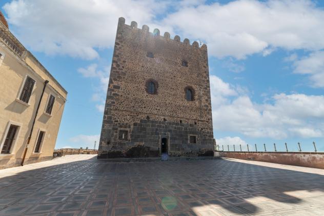 Rustico in vendita a Motta Sant'Anastasia