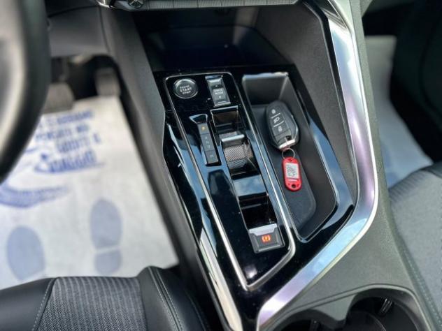 PEUGEOT 3008 BlueHDi 130 EAT8 Allure Pack rif. 24108895 - Foto 10