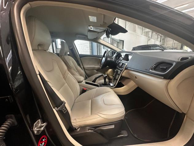 Volvo V40 II 2012 Cross Country Dies Cross Country 1.6 d2 Summum s/b-xeno - Foto 9