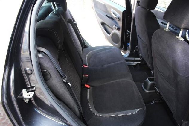 Fiat Punto 1.2ie EURO6 ALLESTIMENTO " LOUNGE 5PORTE SPENDIDA COME DA FOTO REALI CLIMA PACK SPORT CERCHI IN LE - Foto 5