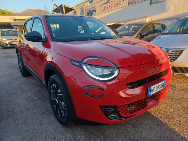 Fiat 600 Hybrid 110 CV DCT MHEV Business. KM 0 - Foto 2