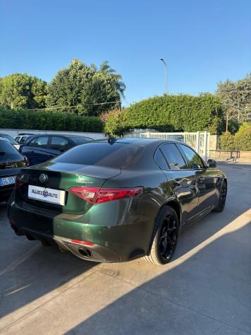 Alfa Romeo Giulia 2.2 Turbodiesel 210 CV AT8 AWD Q4 Veloce - Foto 5