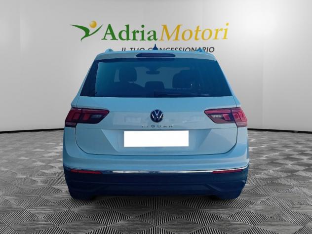 Volkswagen Tiguan 2.0 TDI SCR 110KW Life DSG - Foto 4