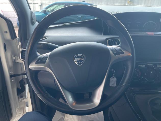 Lancia Ypsilon 1.0 FireFly 70cv S&S Hybrid GOLD PLUS - Foto 6