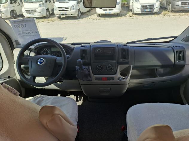 CAMPER ELNAGH DUCATO SEMINTEGRALE SEMIDINETTE BASCULANTE LETTO MATRIMONIALE GARAGE CLIMATIZZATORE FOTOVOLTAICO CAMPEGGIO USATI GENERALI 1690 - Foto 9