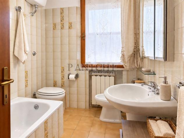 Appartamento areoso con garage - zona residenziale - Foto 14