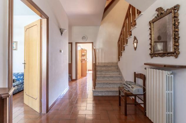 Villetta a schiera in vendita a Empoli 150 mq Rif: 1426075