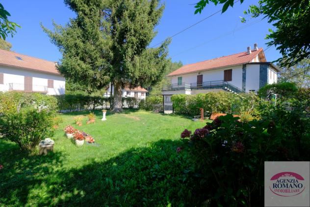 Porzione di casa in vendita a Urbe