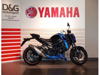 Suzuki GSX S 750 SUZUKI GSX S 750