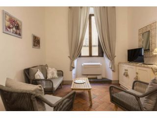 Toscanella Romantic