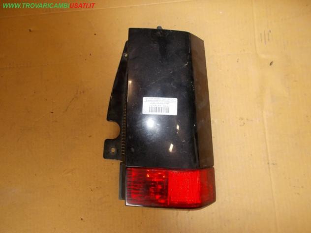 ANGOLARE POST.D./SEDE FANALE NERO MET. OPEL MERIVA (X03) 1.6 / 1.8 / 1.7 CDTI   OPEL - MERIVA A - 01-05-2003 - 01-05-2010, OPEL - MERIVA A