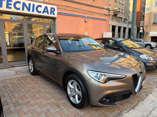 Alfa Romeo Stelvio 2.2 Turbodiesel 180 CV AT8 Q4 Super - Foto 4