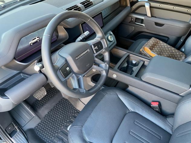 Land Rover Defender 110 3.0 l6 400 CV X-Dynamic HSE - Foto 5