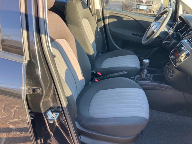 Fiat Punto 1.2 8V 5 porte Street - Foto 9
