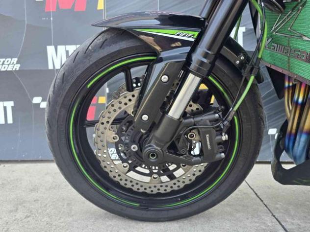 KAWASAKI Z 1000 Completo AKRAPOVIC Video 360 rif. 23873141 - Foto 10