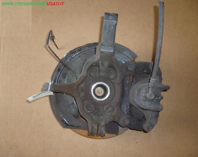 MONTANTE SOSP. ANT. S. 1.5 DCI NISSAN JUKE (F15E)  Meccanica  Assale  Telaio  Fusello ruota ant. sx. NISSAN - JUKE - 01-07-2014 -, NISSAN - JUKE - 01-