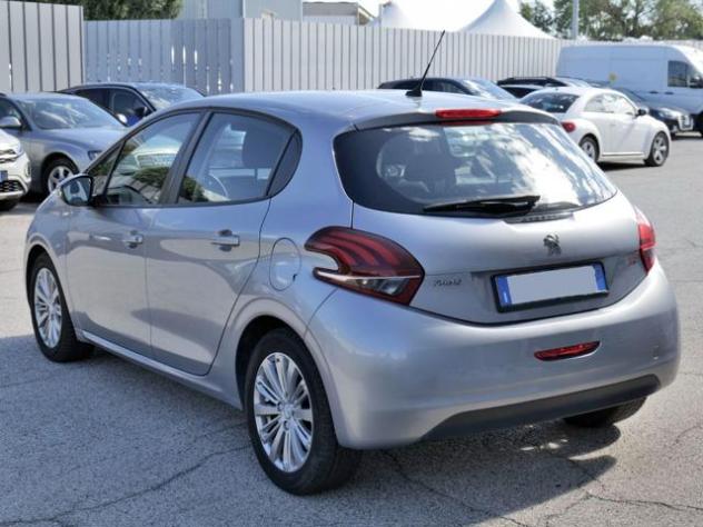 PEUGEOT 208 PureTech 82 Stop&Start 5 porte Active Gpl rif. 24099424 - Foto 3