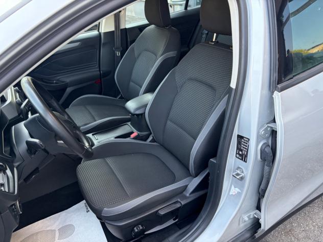 Ford Focus 1.5 EcoBlue 120 CV SW Business - Foto 9