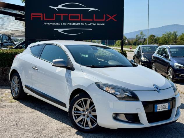 Renault Megane Mane Coup1.5 dCi 110CV Start&Stop GT Line - Foto 2