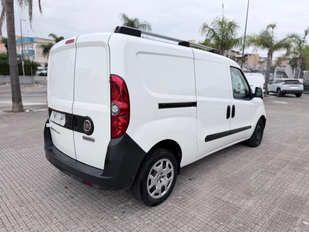 Fiat Doblo Dobl1.6 MJT 105CV S&S PL-TN Cargo Maxi Easy - Foto 5