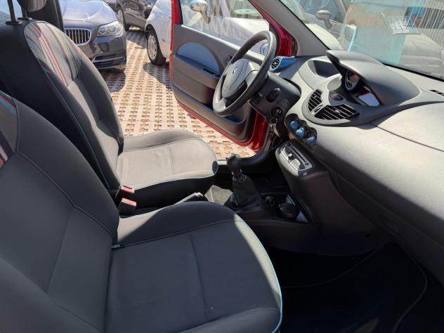 Renault Twingo 1.2 16V Live-03/2012 - Foto 8