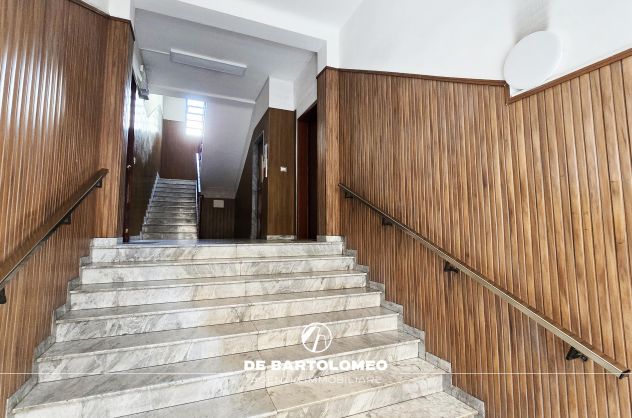 APPARTAMENTO VIA BENEVENTO C/O VIALE MAGNA GRECIA - Foto 2