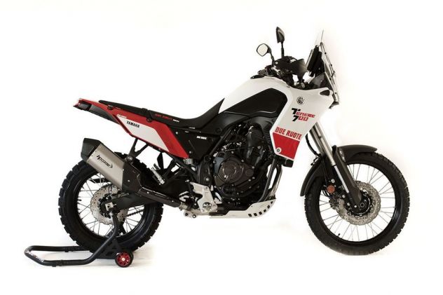 Terminale di scarico Hp Corse per Yamaha Tenere 700 Sp1 4Track-r Mivv Dakar Oval